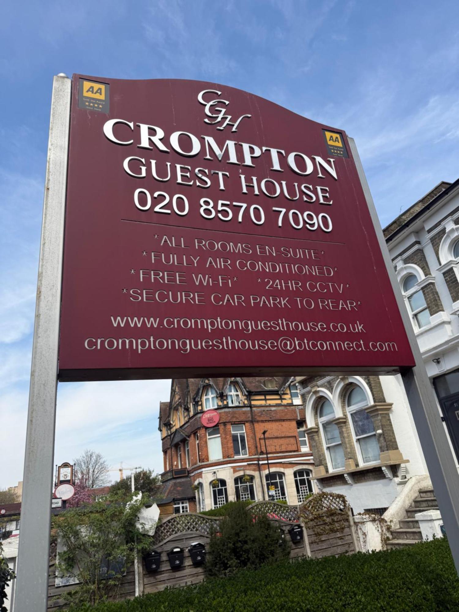 Crompton Guest House Χάνσλοου Εξωτερικό φωτογραφία